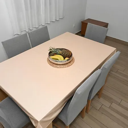 Apartman Marta *